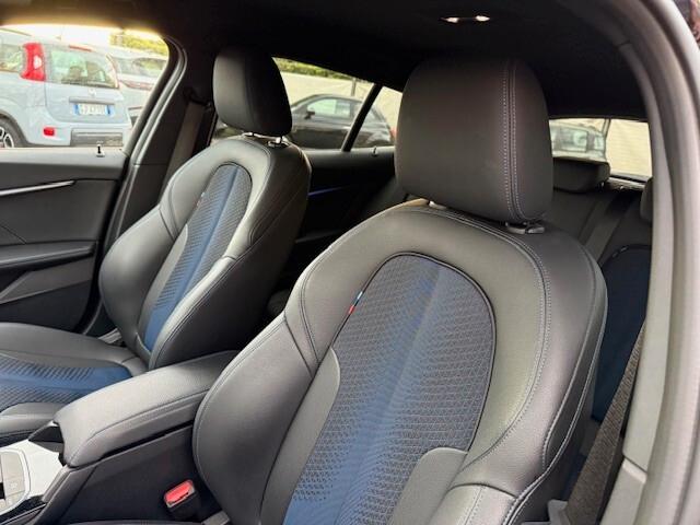 Bmw 116 116d 5p. Msport