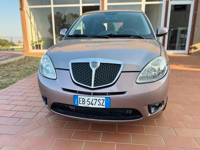 Lancia Ypsilon 1.2 Argento