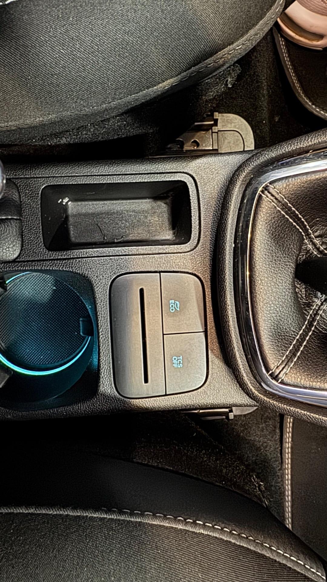 Ford Fiesta 1.1 85 CV 5 porte Titanium-90.000 Km