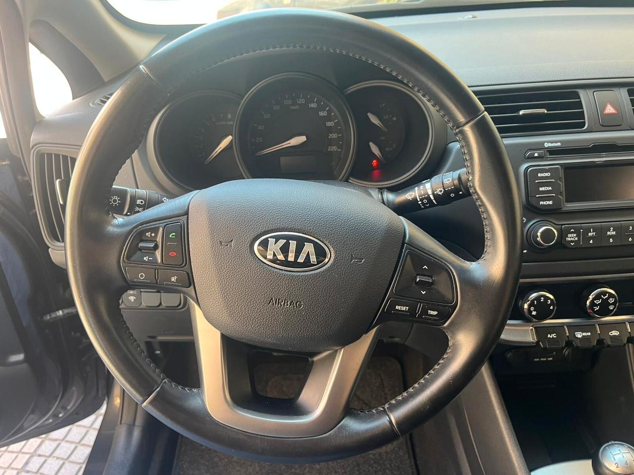 Kia Rio 1.2 CVVT 5p. Cool