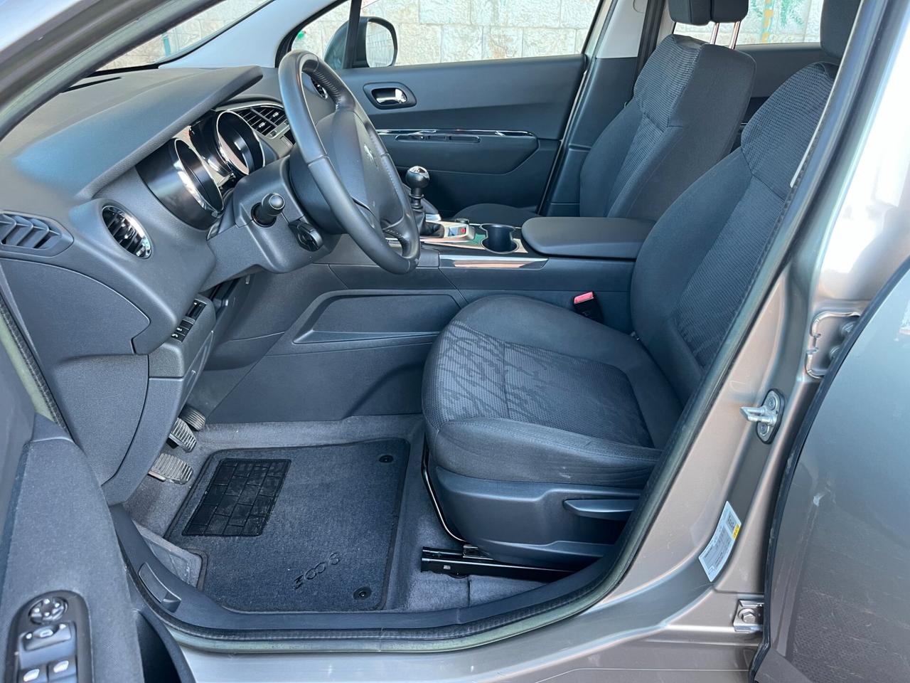 Peugeot 3008 1.6 HDi 115CV Style UsatoGarantito