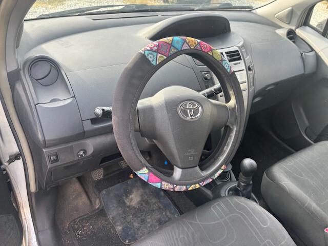 Toyota Yaris 1.0 5 porte Now GPL