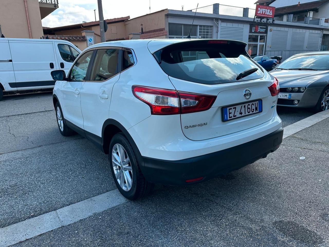 Nissan Qashqai 1.5 dCi Visia