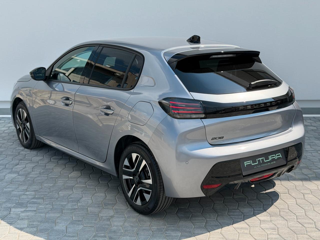 Peugeot 208 1.2 PureTech Allure 100cv