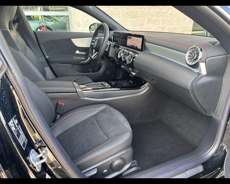 Mercedes-Benz CLA S.Brake CLA Shooting Brake 200 d AMG Line Advanced Plus auto
