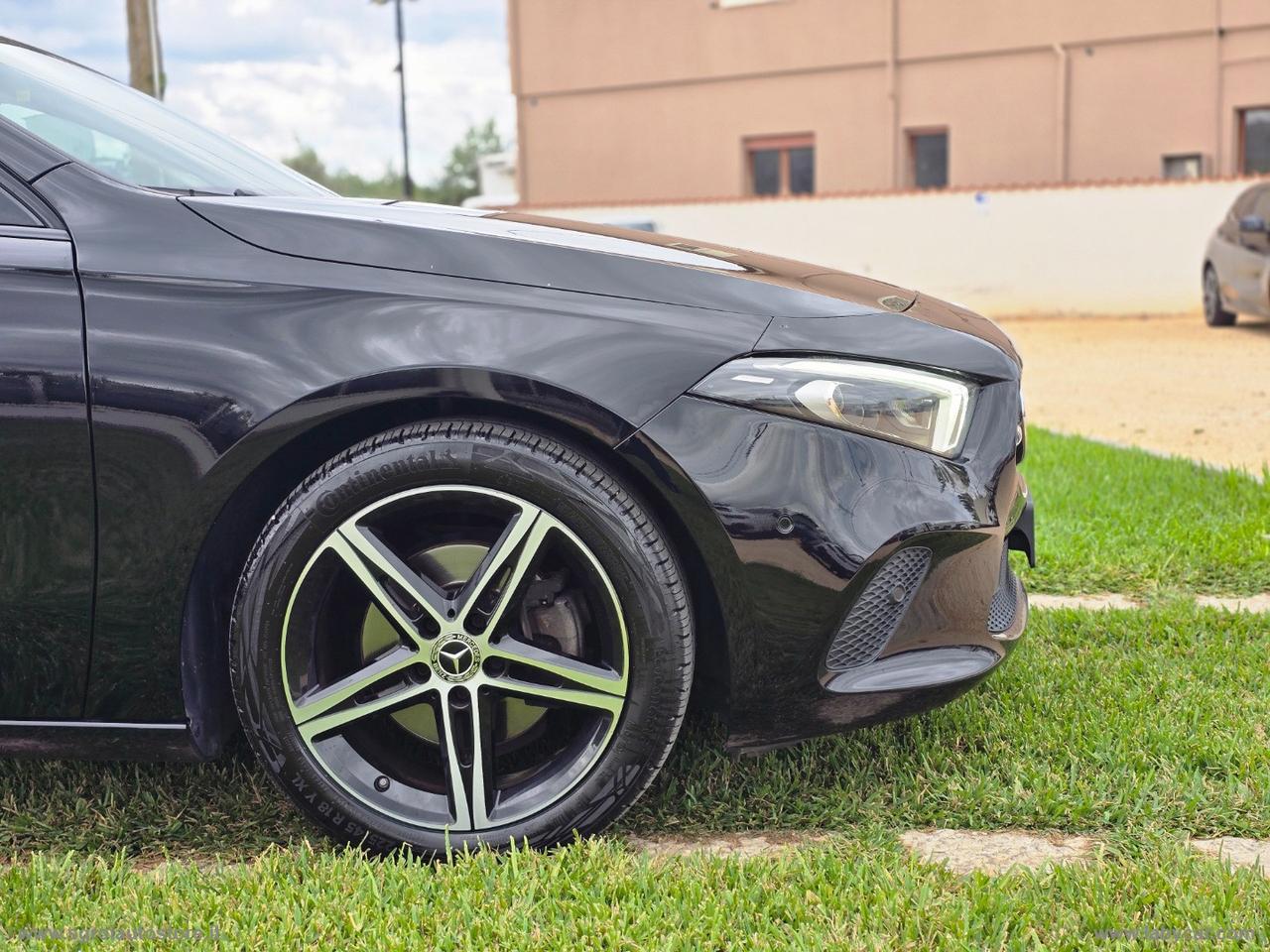 MERCEDES-BENZ A 180 d Sport