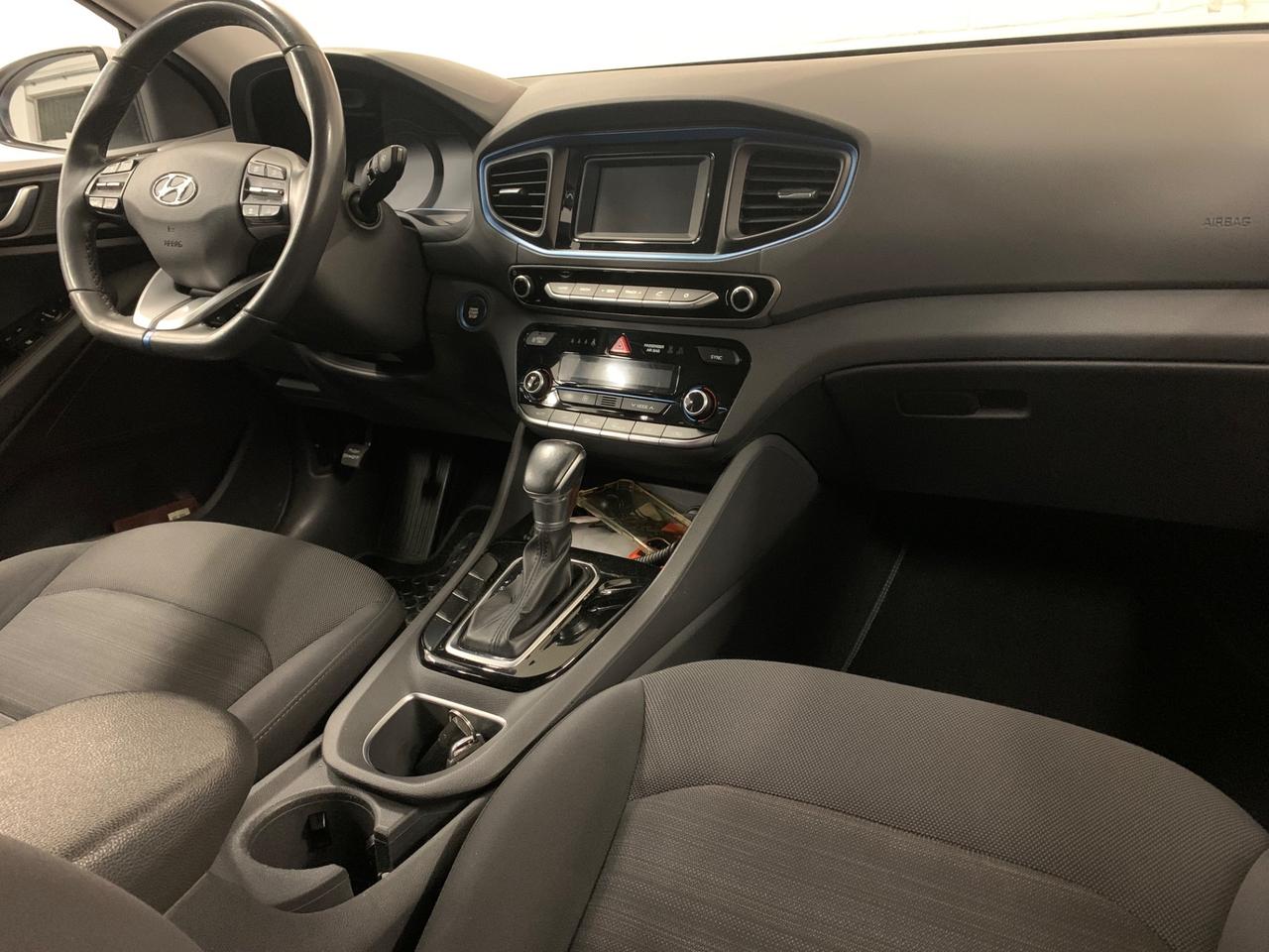 Hyundai Ioniq 1.6 Hybrid DCT Comfort