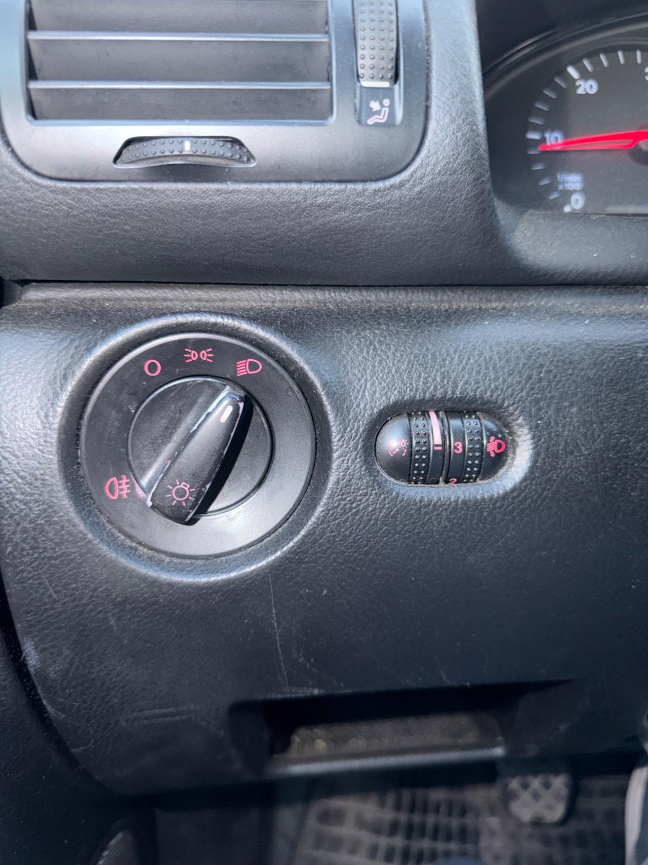Volkswagen Passat 1.9 TDI/110 CV cat