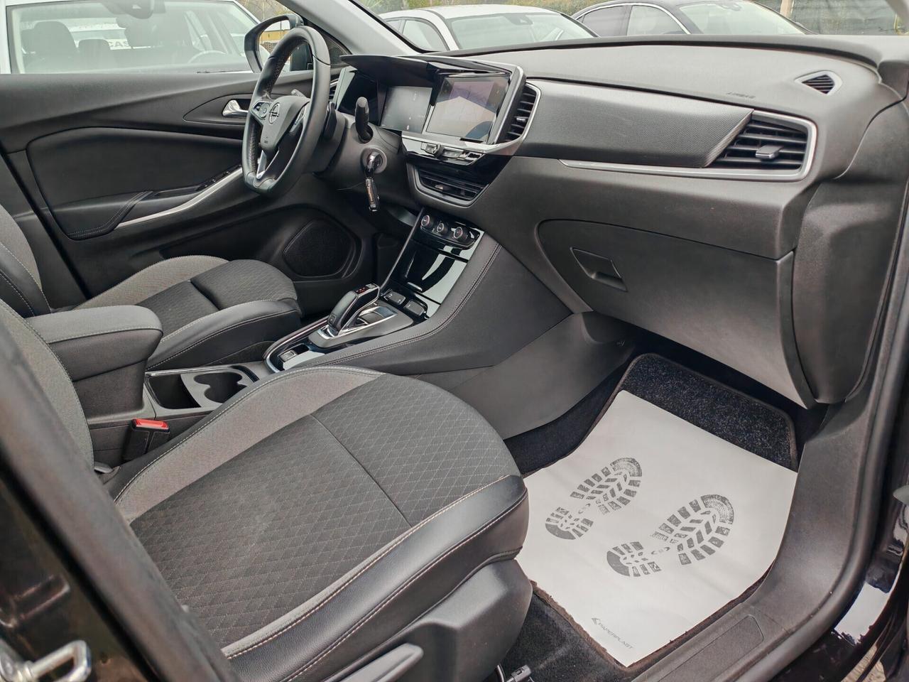 Opel Grandland 1.5D Ecotec navig cam led 2022