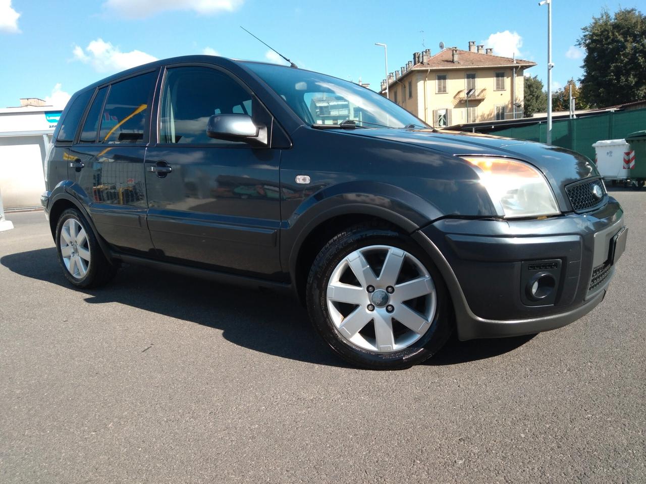 Ford Fusion 1.6 TDCi 90cv diesel 5p. Collection x neopatentati