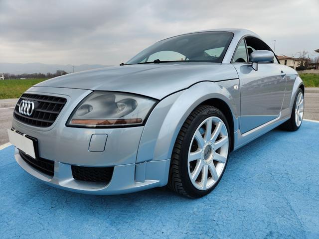 AUDI TT 3.2 V6 Quattro ( CAMBIO MANUALE )