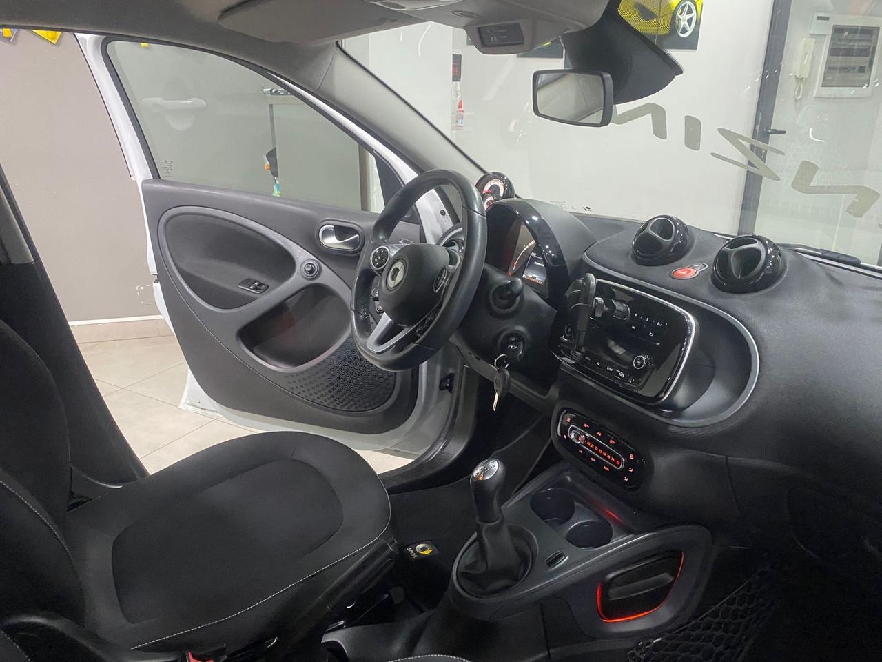 Smart ForFour 70 1.0 Passion