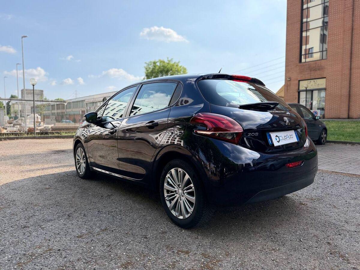 Peugeot 208 1.6 bluehdi Allure 75cv 5p CINGHIA SOSTITUITA