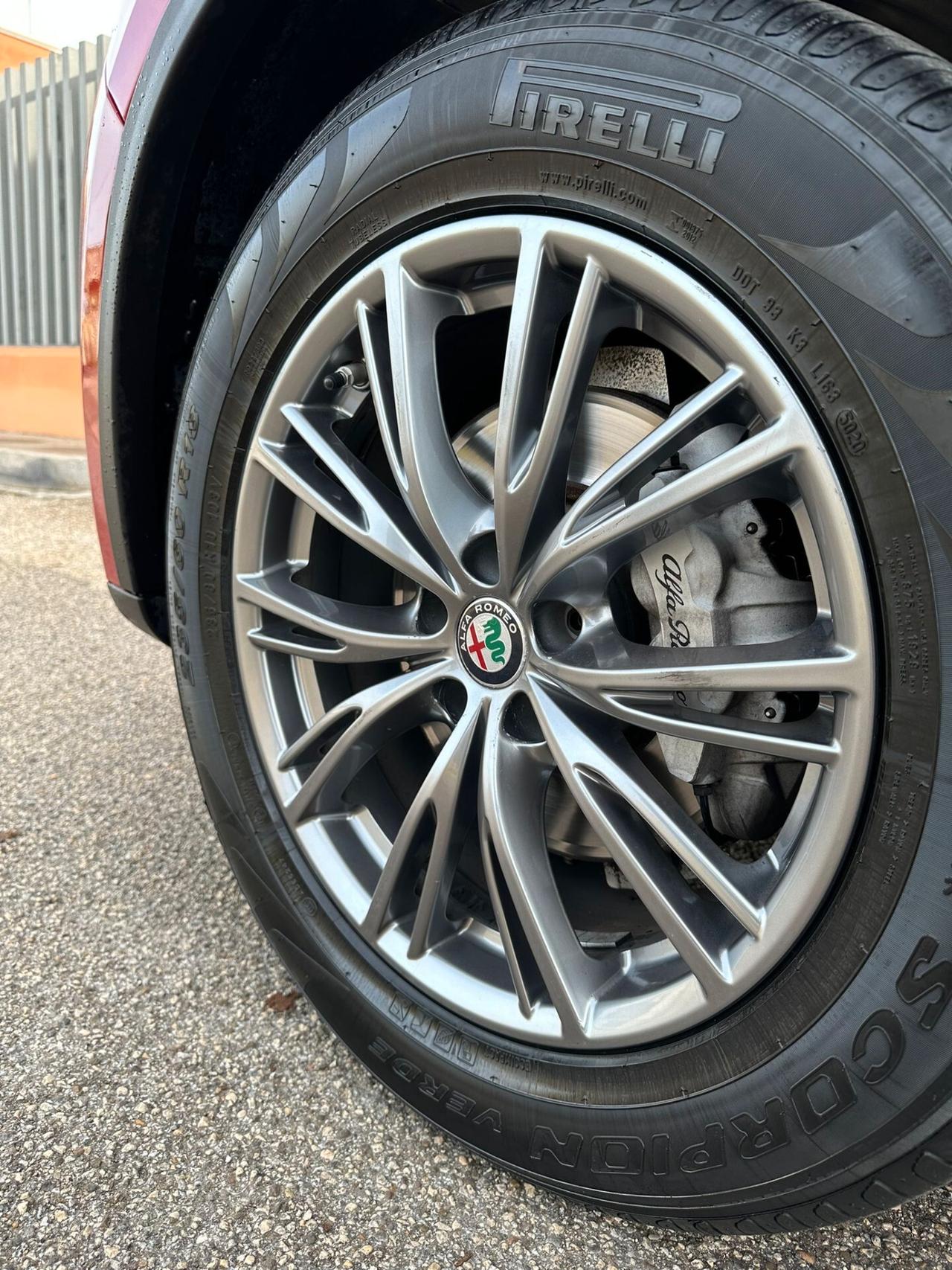 Alfa Romeo Stelvio 2.2 Turbodiesel 210 CV Super