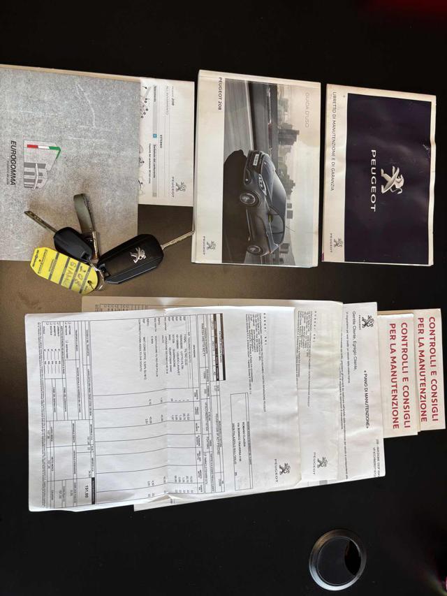 PEUGEOT 208 1° serie PureTech 82 5 porte ** km certif. **