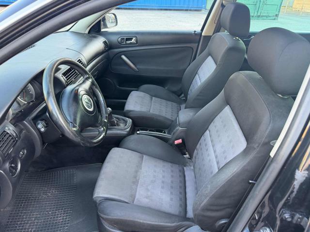 VOLKSWAGEN Passat 1.9 TDI/130 CV cat Var.H.line senza lavoro da fare