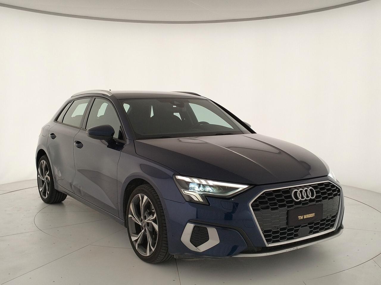 AUDI A3 Sportback 30 1.0 tfsi mhev s-tronic - GARANZIA AUDI -NEOPATENTATI