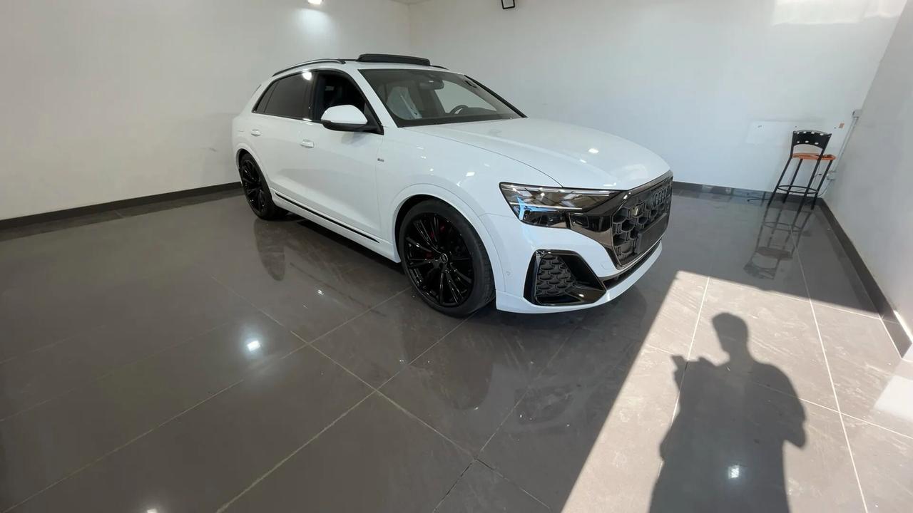 Audi Q8 3.0 tdi mhev S line quattro286cv auto