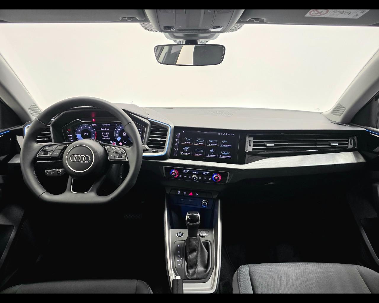 AUDI A1 SPORTBACK 30 TFSI S-TRONIC S-LINE EDITION