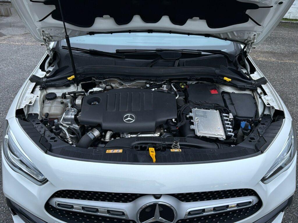 Mercedes GLA 200 200 D Premium 8G-DCT