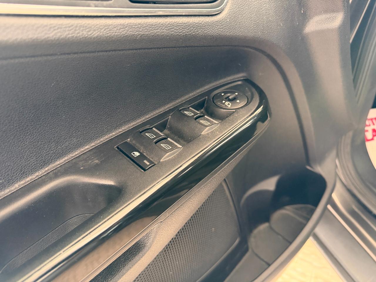 Ford B-Max 1.5 TDCi 75 CV Titanium