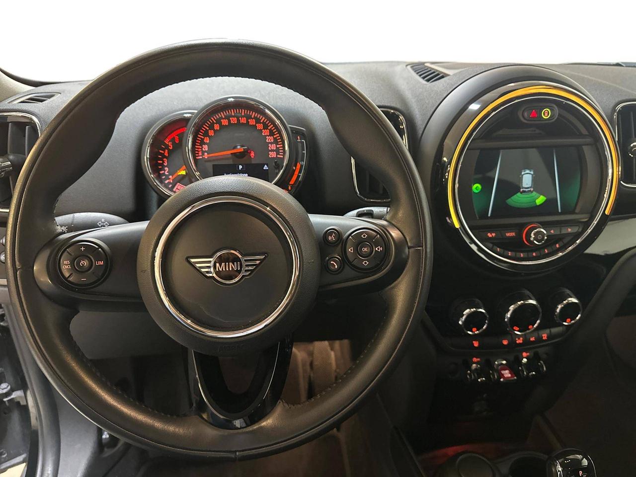 MINI Countryman Cooper D Baker Street