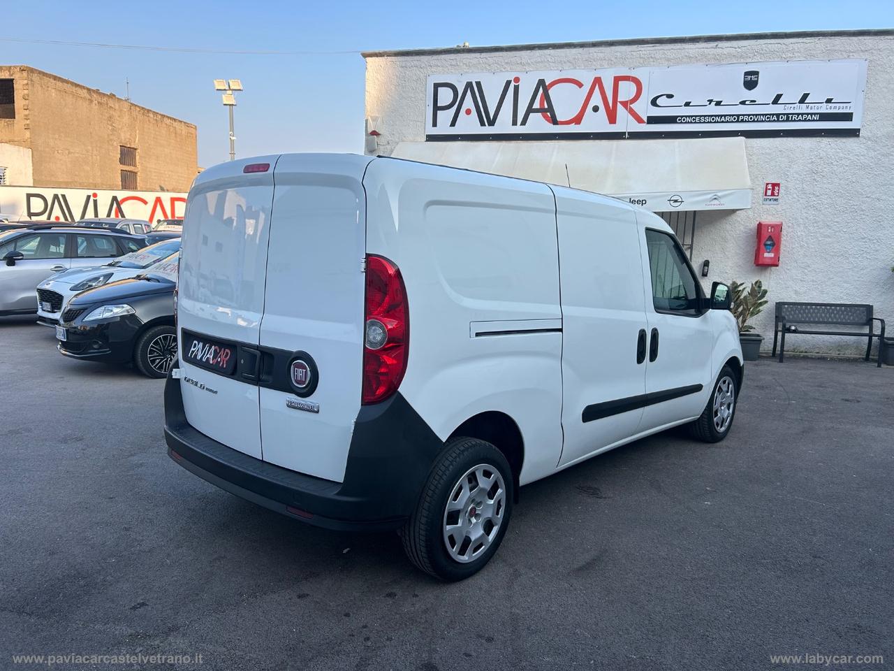 Doblò 1.6 MJT 120 PL-TA Cargo MaxiXL Bus