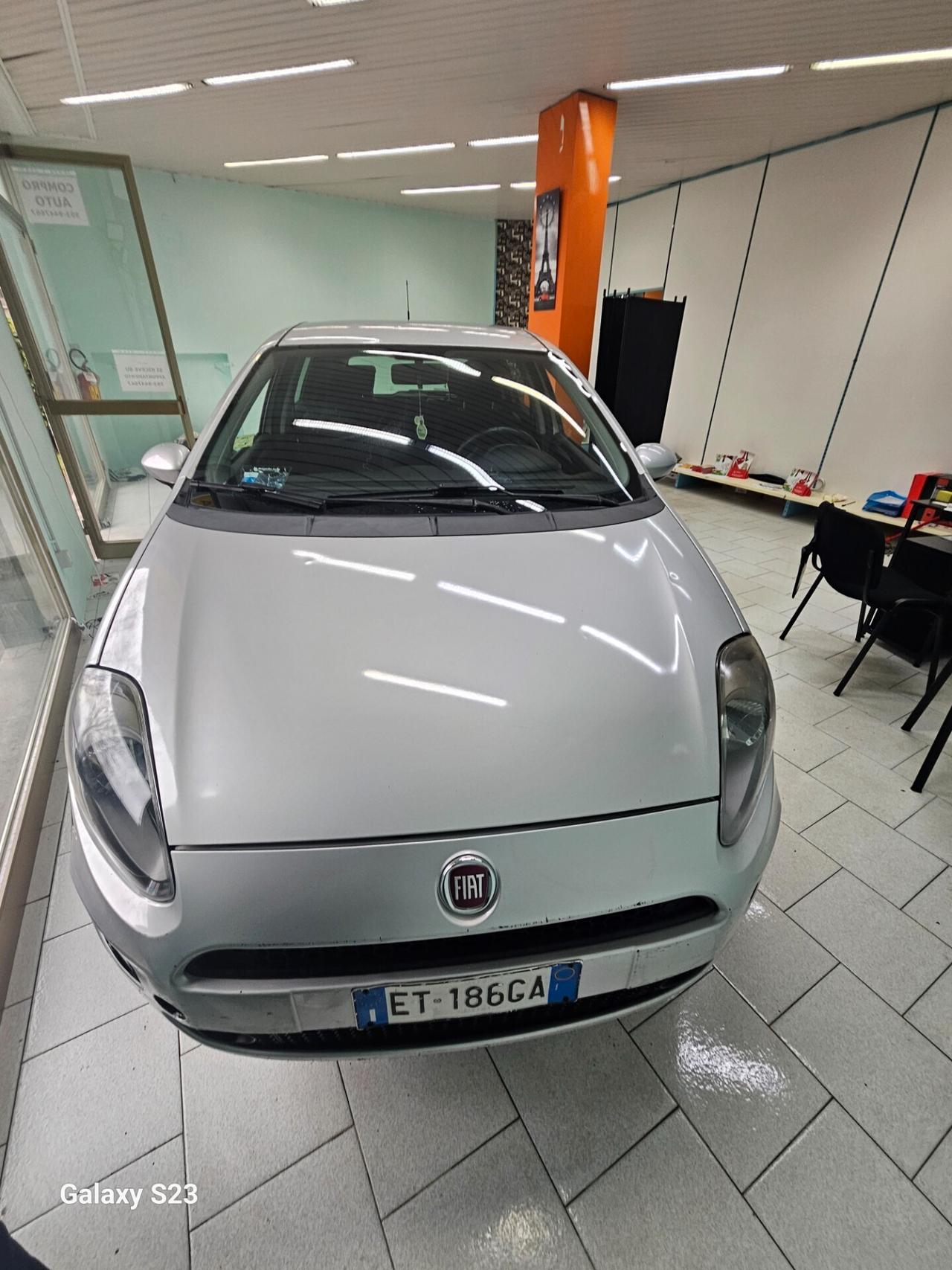 Fiat Punto 1.4 8V 5 porte Natural Power Street