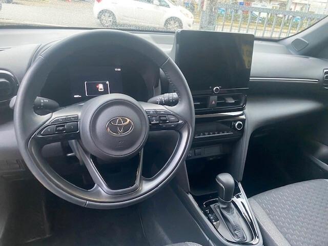 Toyota Yaris Cross TREND..130 CV!