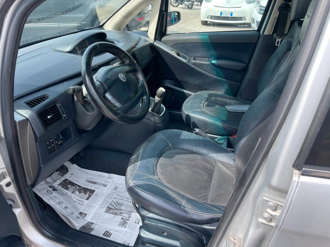Lancia MUSA 1.3 Multijet 16V 90 CV Platino (TETTO APRIBILE)