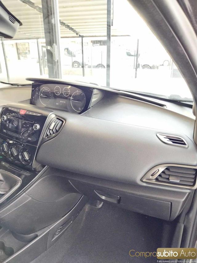 LANCIA Ypsilon 1.3 MJT 16V (Garanzia 12 Mesi)