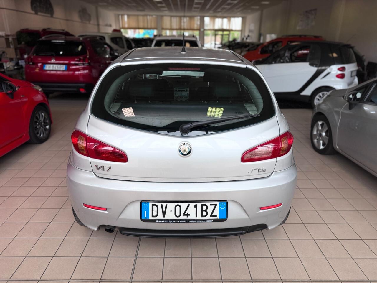Alfa Romeo 147 1.9 JTD (120) 5 porte Distinctive
