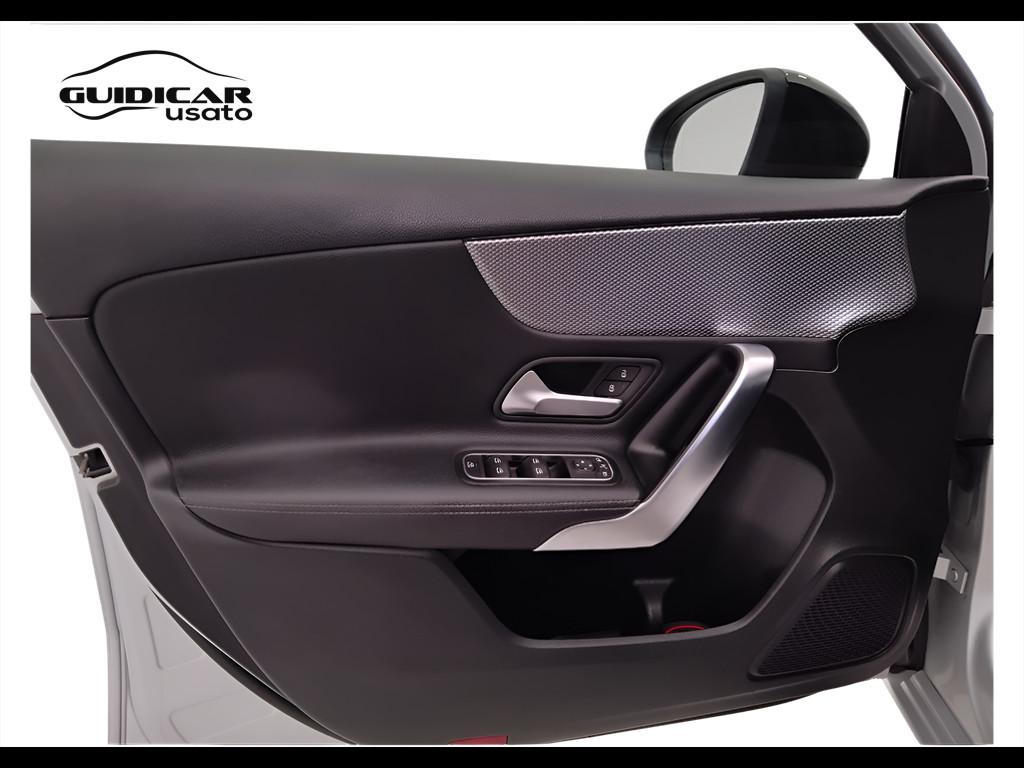 Mercedes-Benz Classe A - W177 2018 - A 180 d Business auto