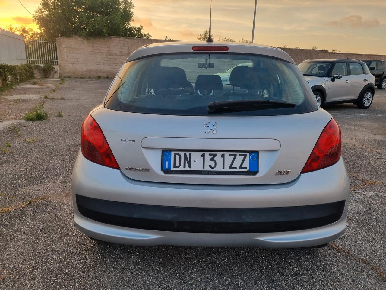 Peugeot 207 1.4 8V 75CV 5p. X Line