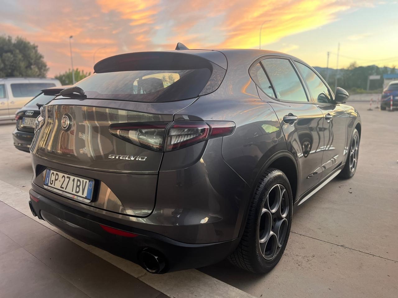 Alfa Romeo Stelvio 2.2 Turbodiesel 210 CV AT8 Q4 Sprint