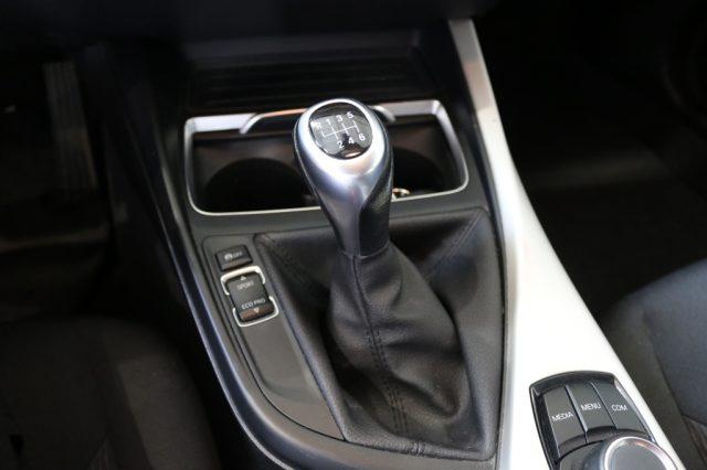 BMW 118 i 5p. Advantage