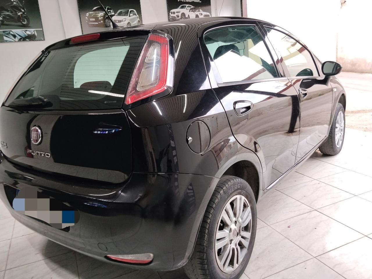 Fiat Punto 1.4 bnz/Metano 2013 CON GARANZIA