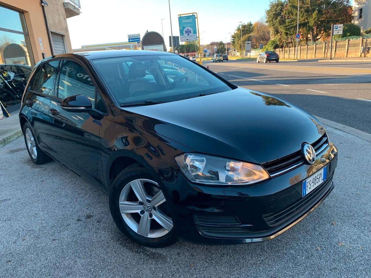 Volkswagen Golf VII 1.6 TDI 110 CV 5p. Neopatentati