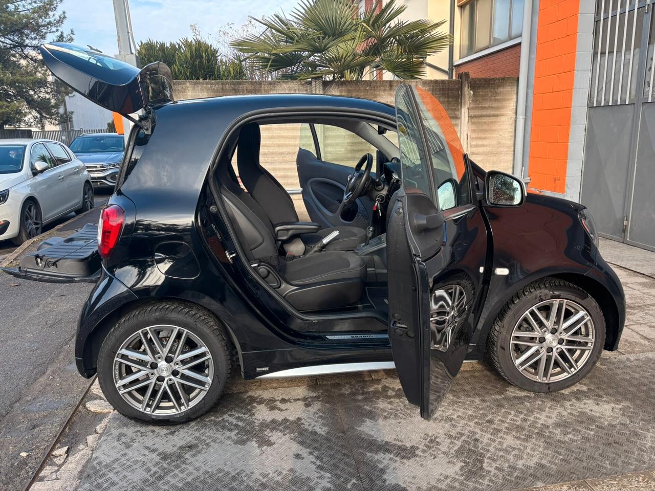 Smart ForTwo 90 0.9 Turbo twinamic Urbanrunner allestimento brabus