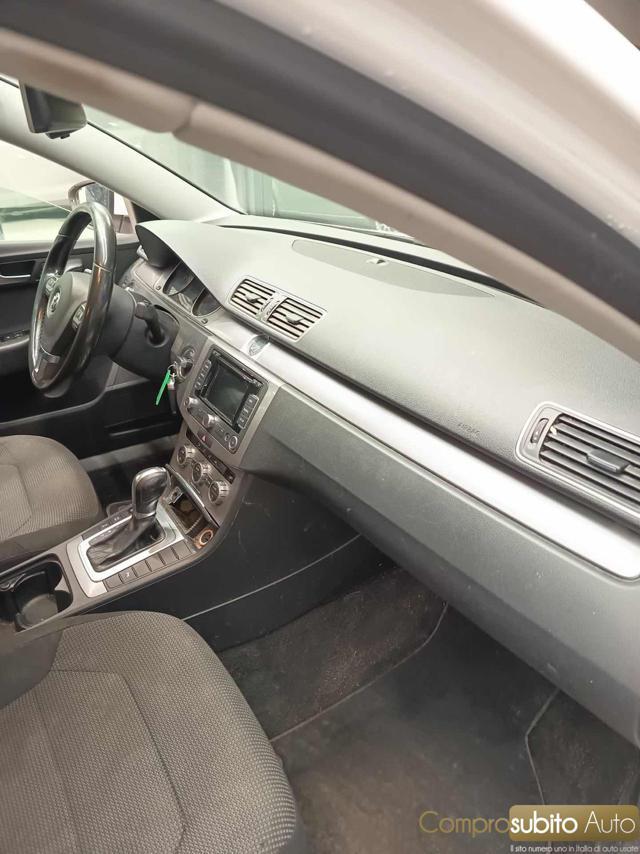 VOLKSWAGEN Passat Variant 1.4 TSI / Metano DSG