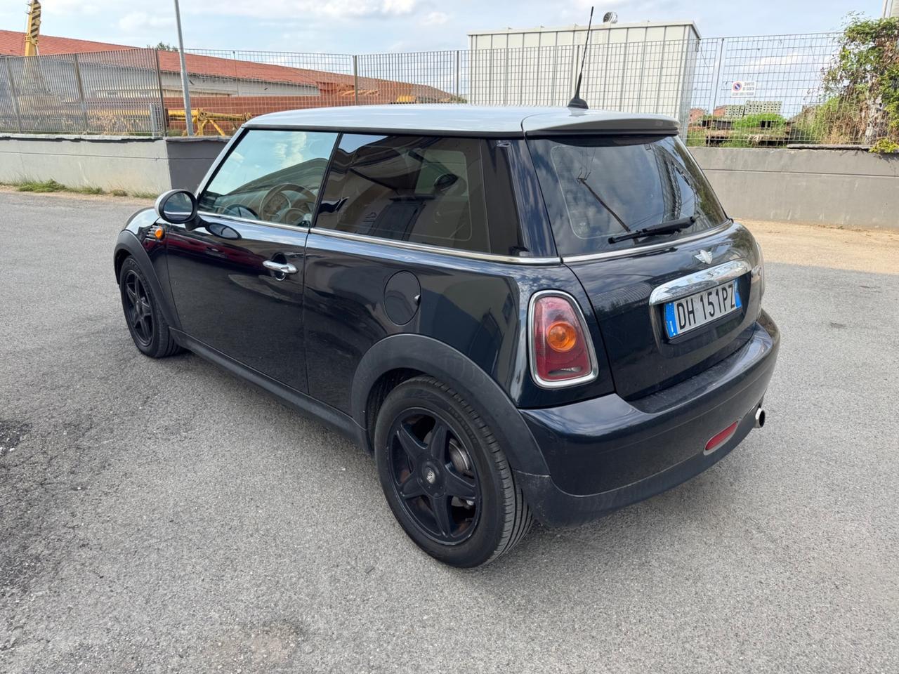 Mini 1.6 16V Cooper D