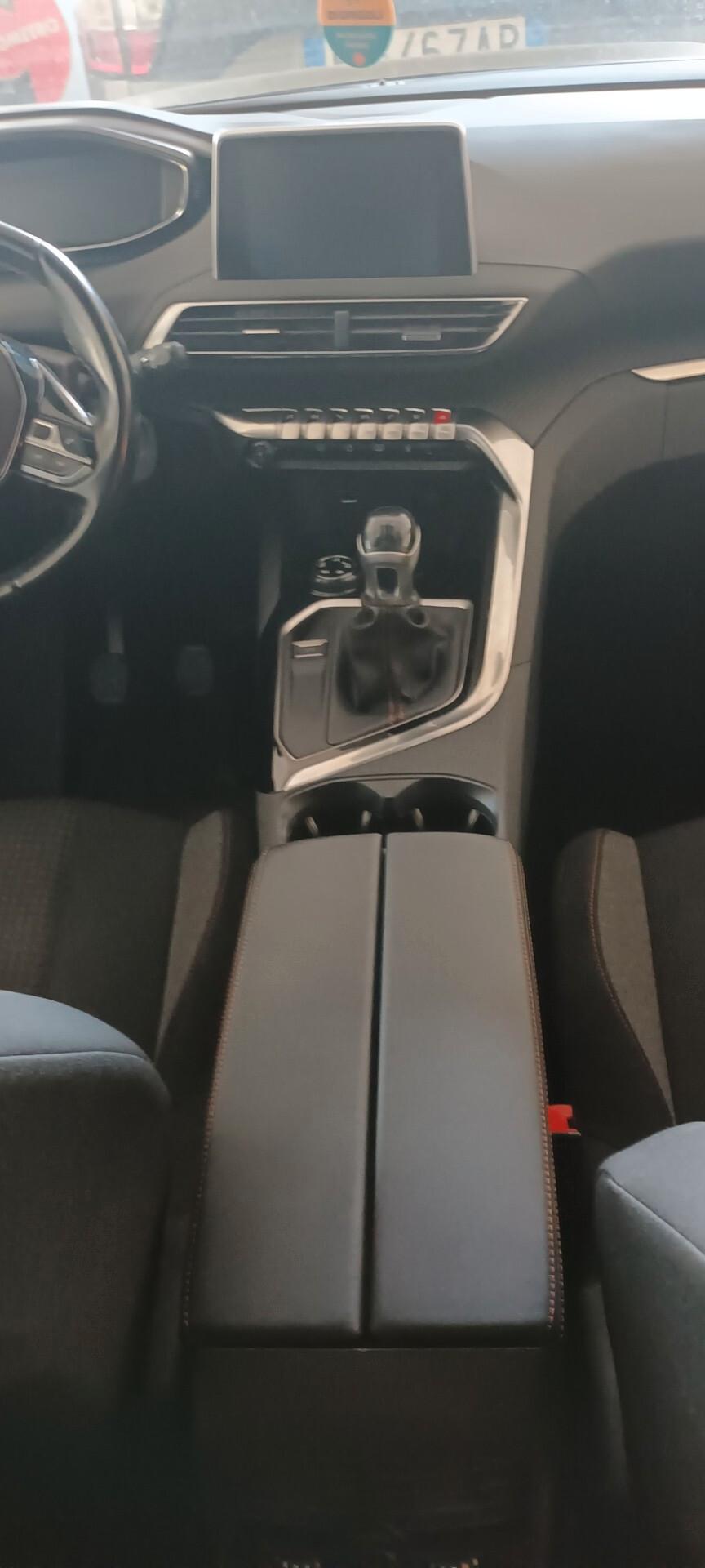 Peugeot 3008 BlueHDi 130 S&S Allure