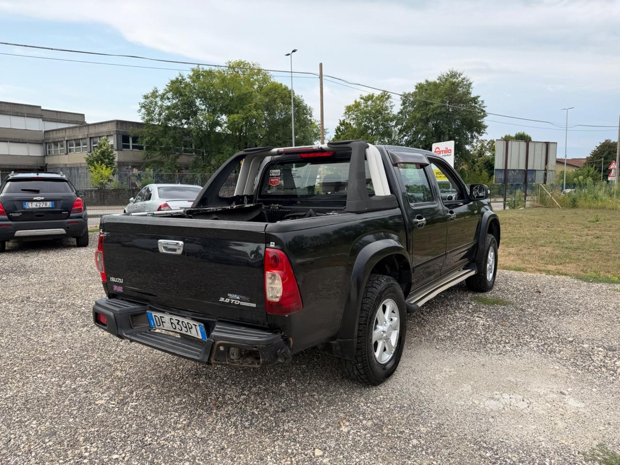 Isuzu D-Max 3.0 TD cat Crew Cab 4WD Pick-up LS Aut.