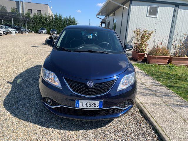 LANCIA Ypsilon 1.2 69 CV 5 porte PLATINUM