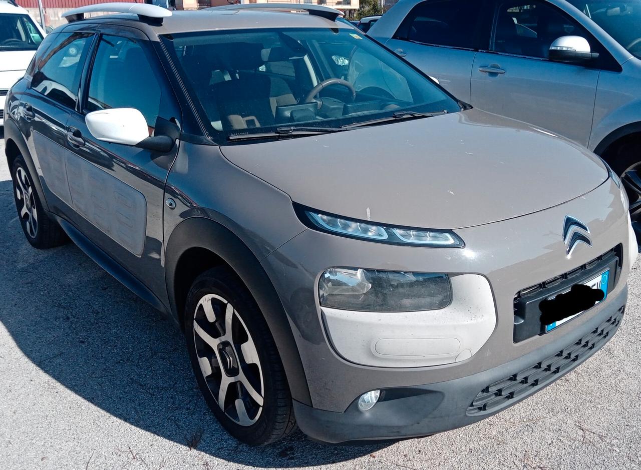 Citroen C4 Cactus PureTech 82 Shine Edition