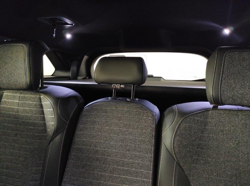 PEUGEOT 5008 3ª serie - 5008 Hybrid 145 e-DCS6 Allure