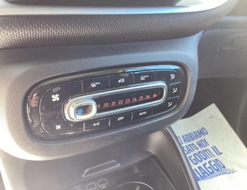 smart fortwo EQ PASSION 4,6KW