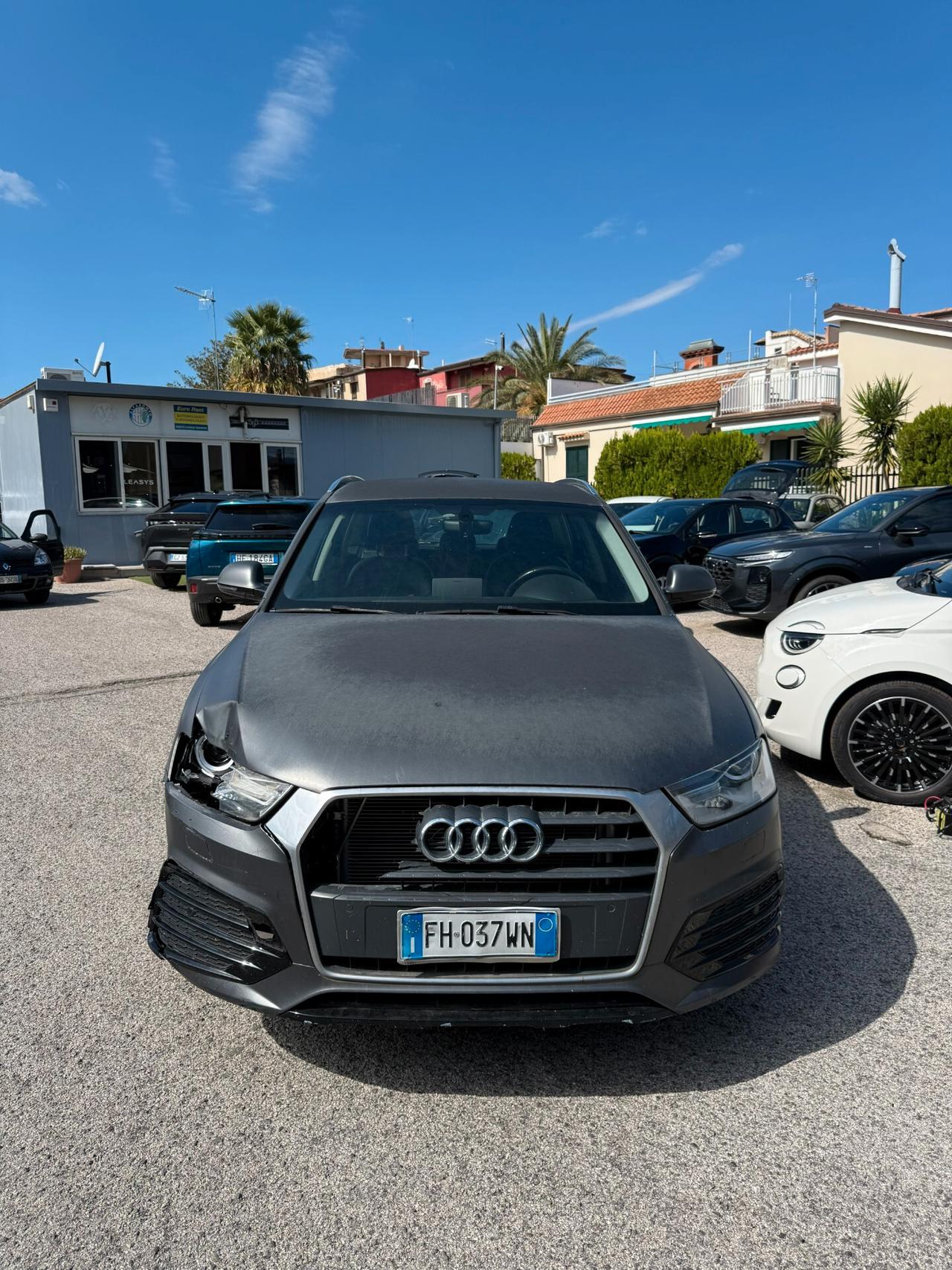 Audi Q3 2.0 TDI 120 CV S tronic Business