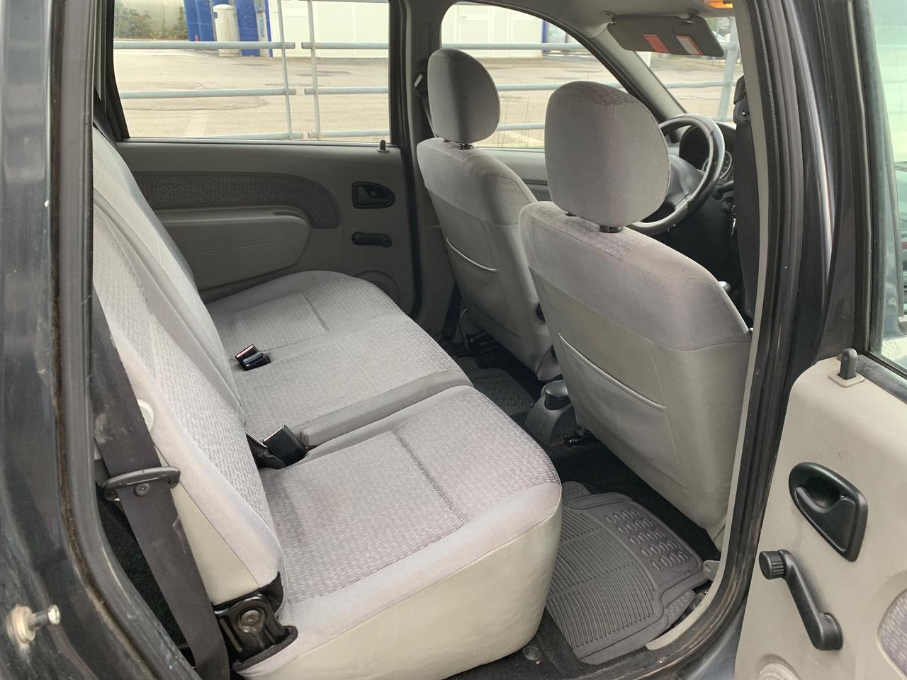 Dacia Logan MCV 1.6 5 posti Ambiance