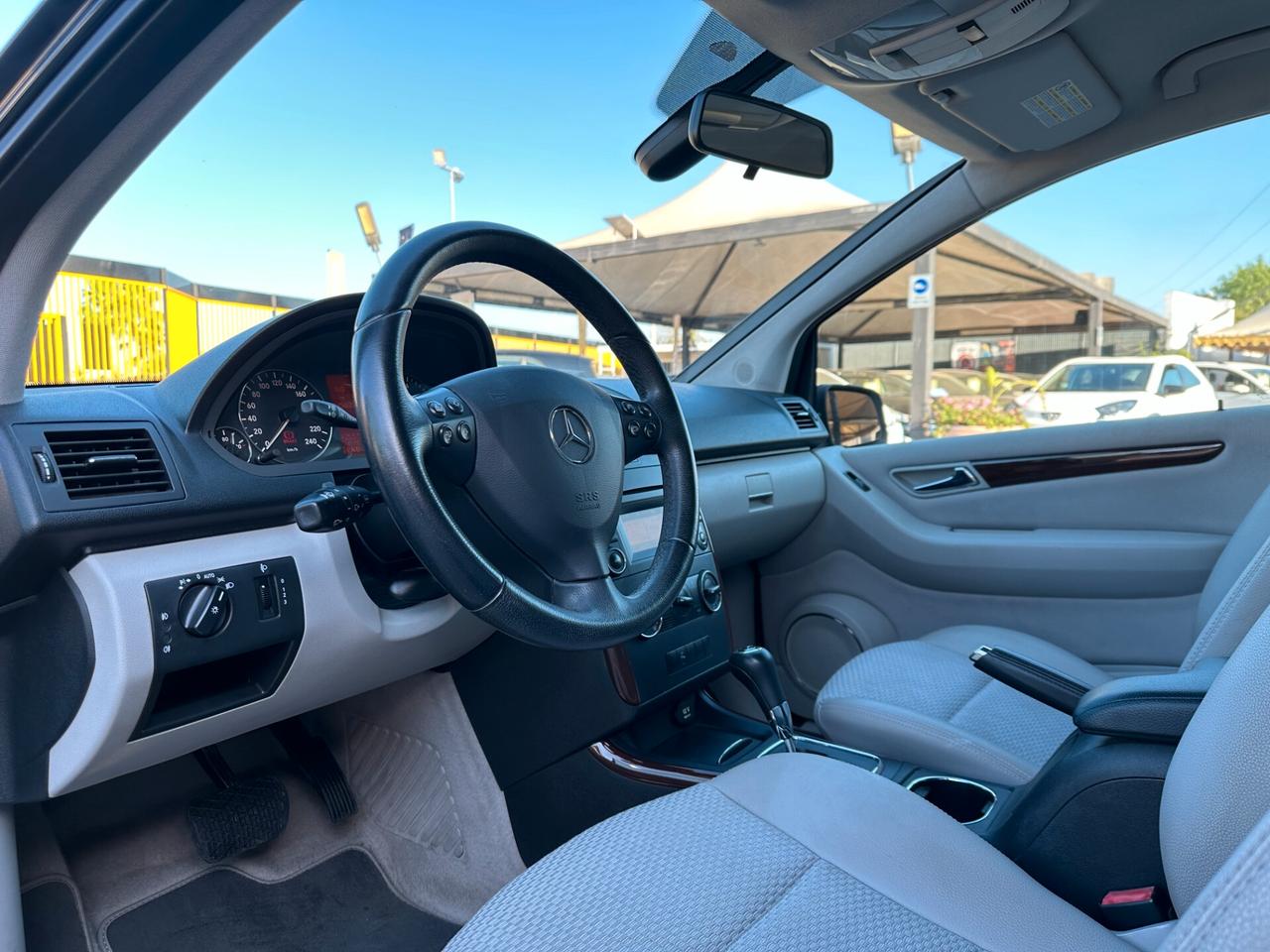 MERCEDES-BENZ A 170 Elegance aut.